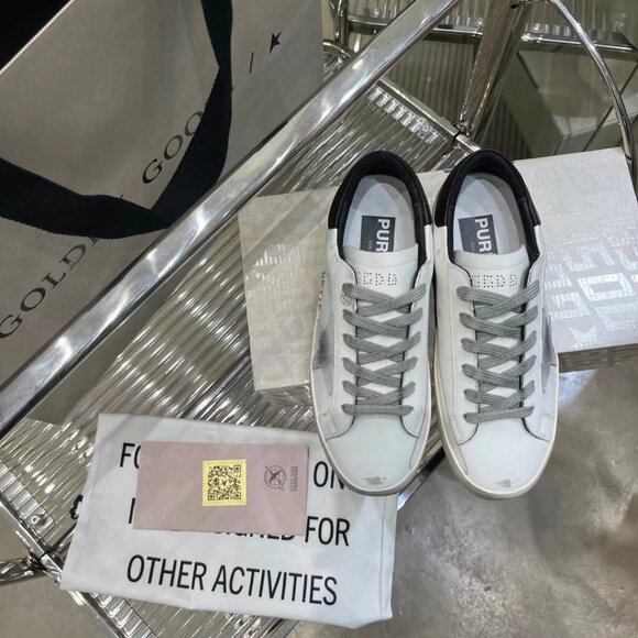 Golden Goose - Picture 4 of 6